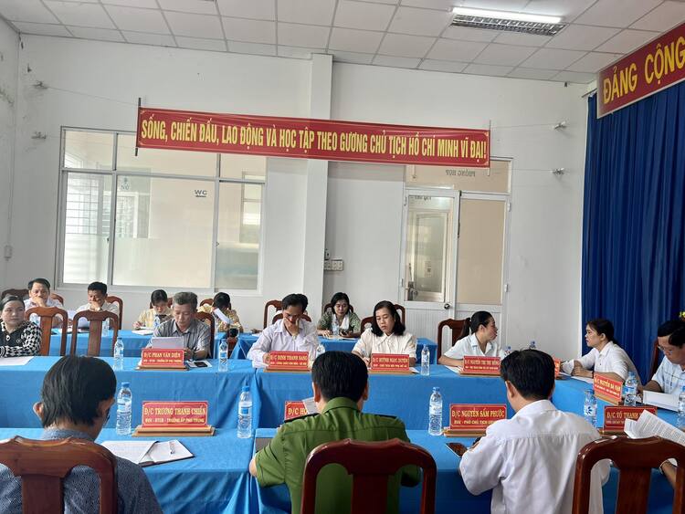 các đông chí tham dự