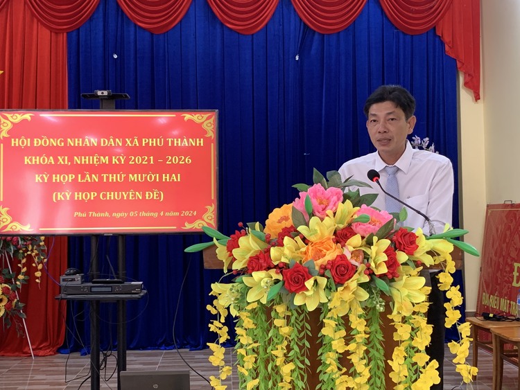 Đồng chí Nguyễn Bá Vạn - Bí thư Đảng uỷ xã